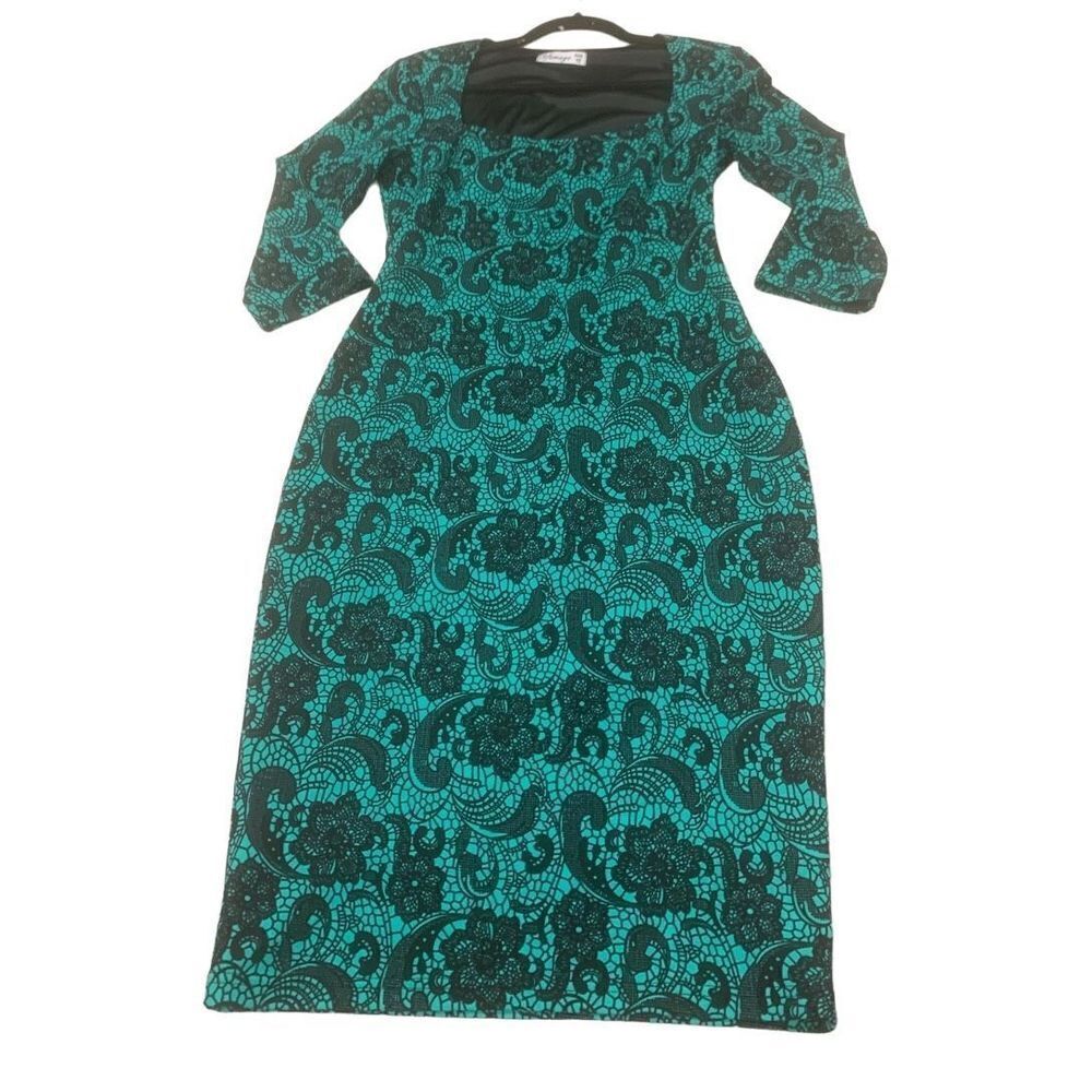 Lace Overlay Graphic Dress